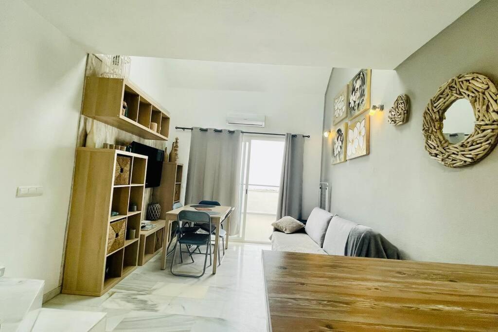 Atico Con Bonita Vista. En Urbanizacion Privada.! Apartamento Estepona Exterior foto